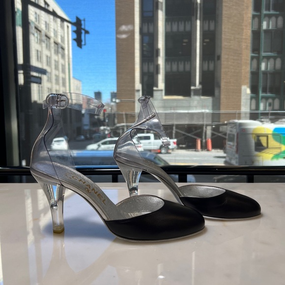 Chanel Ankle Strap Pump - Picture 8 of 9